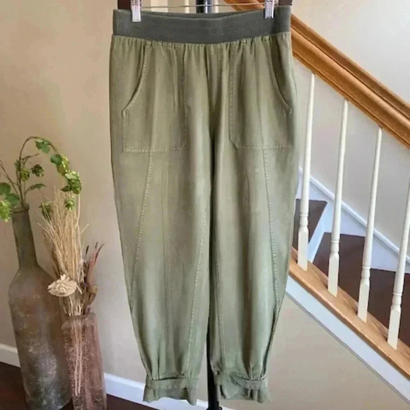Soft Surroundings Neelandra Pull-on Pants Green Olive Size S - Picture 2 of 14